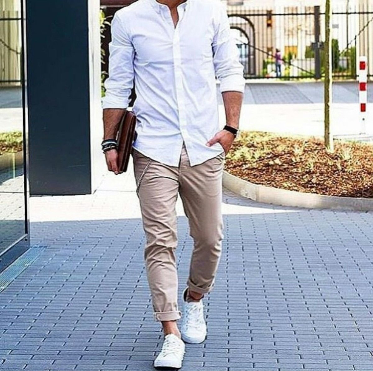 Белый лук мужской