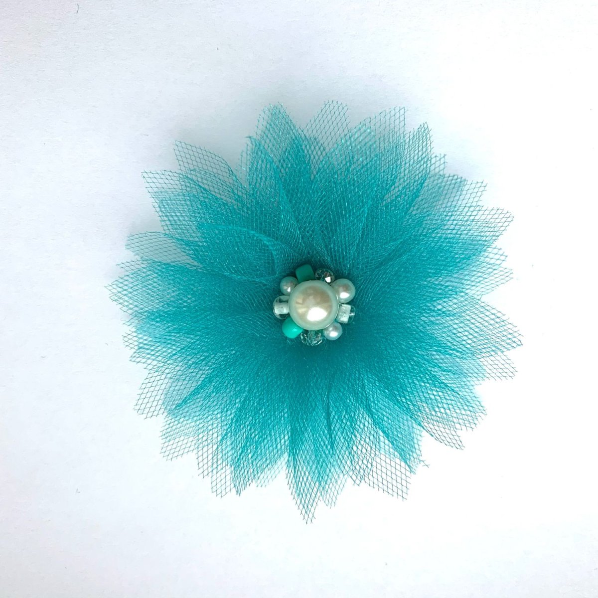 Заколки из фатина