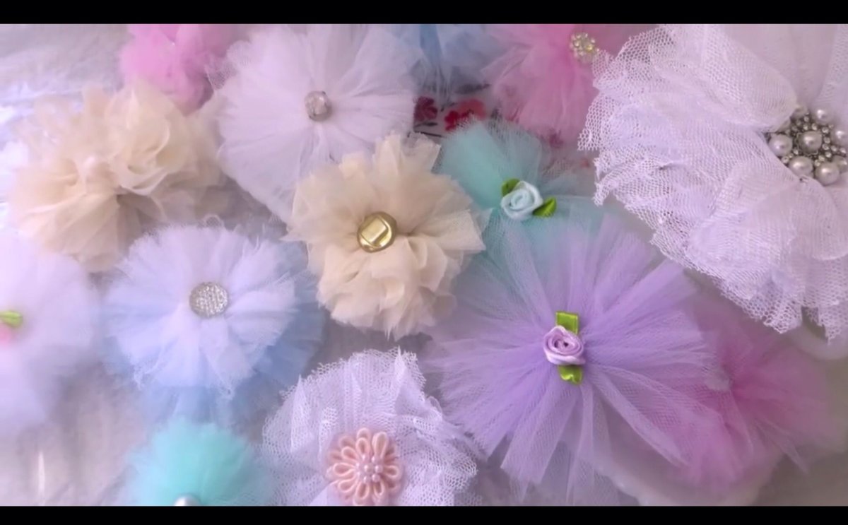 Цветы из фатина для украшения интерьера