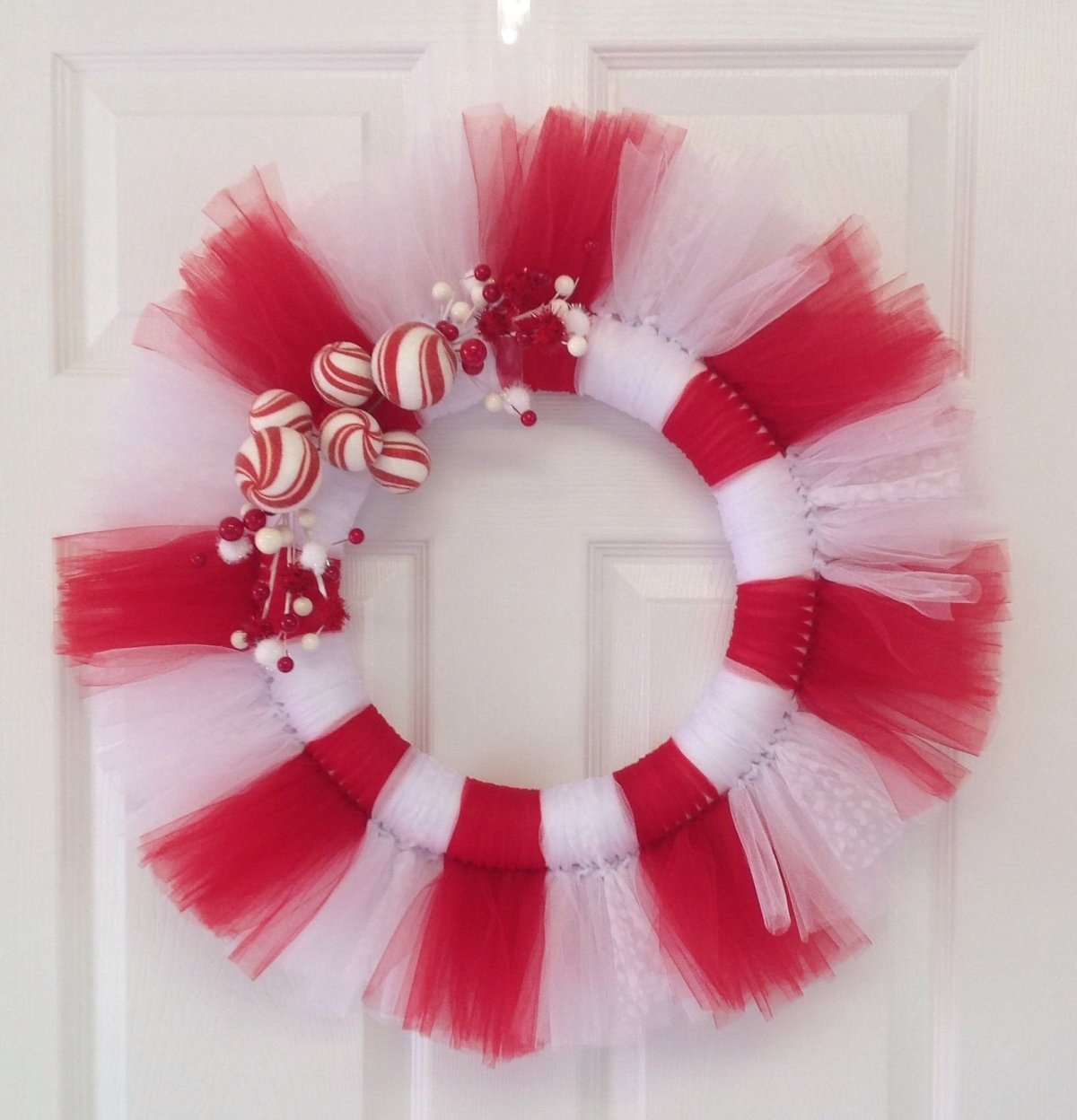 Новогодние украшения из фатина