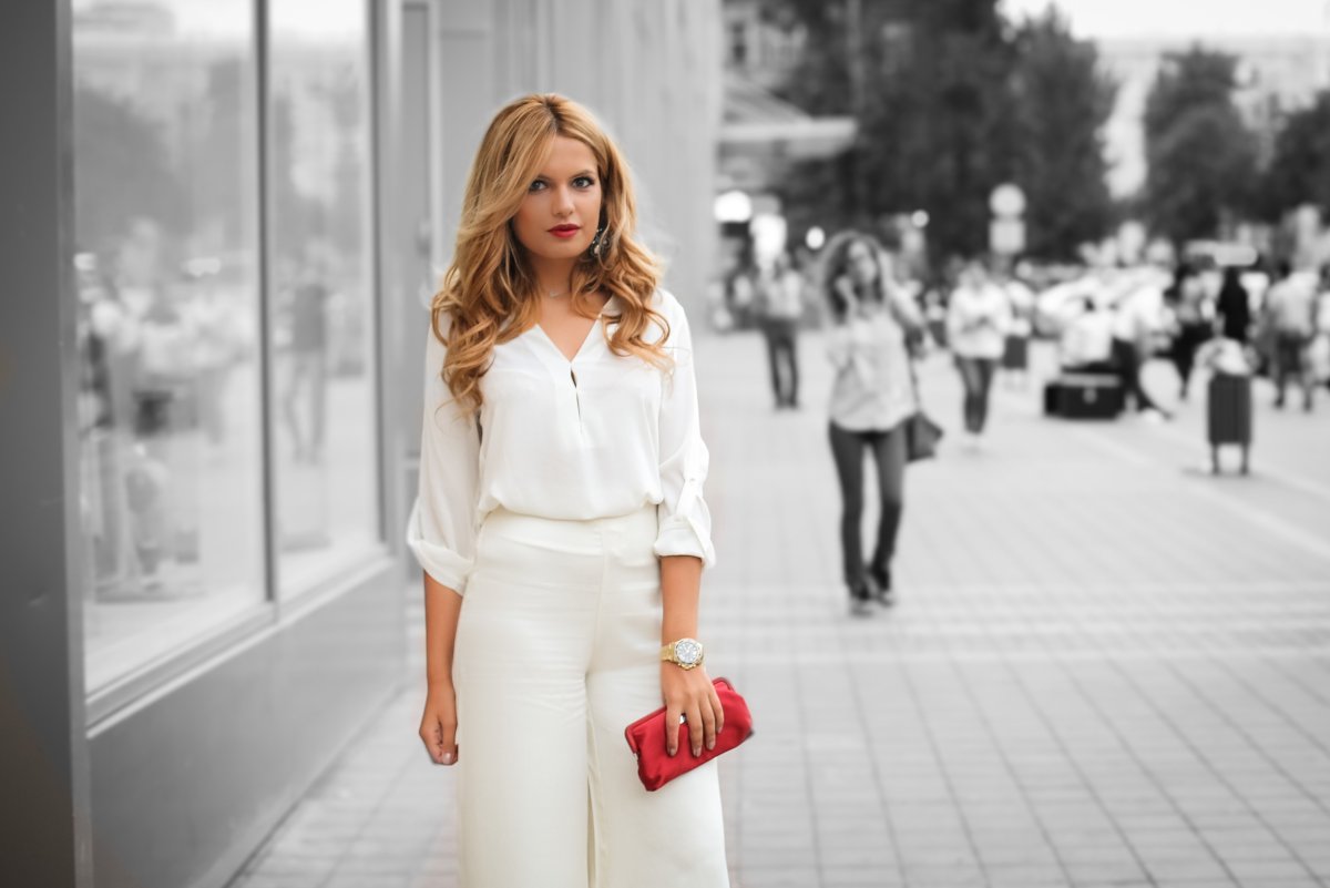 Шелковое платье с пиджаком