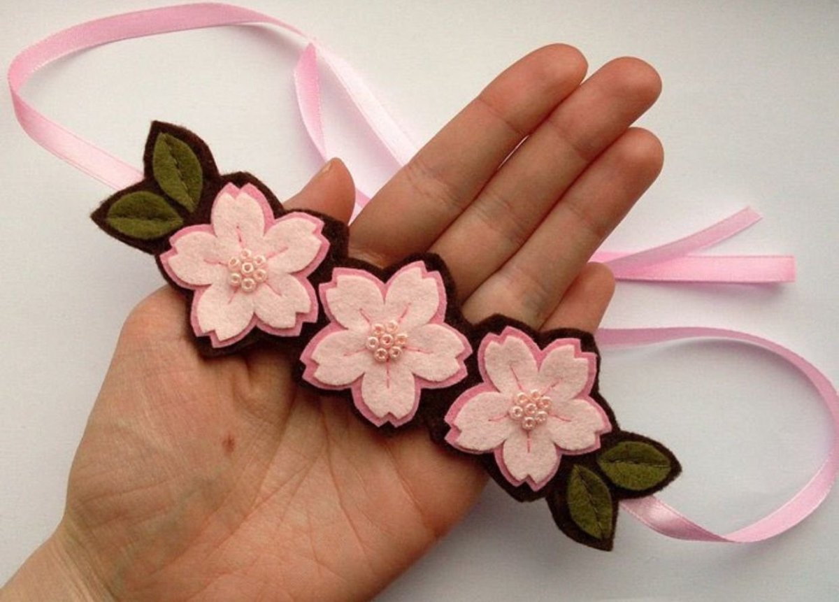 Бантики из фетра