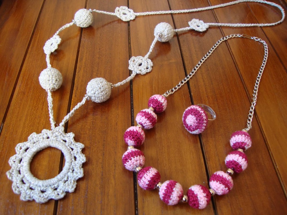 Манишка шеегрейка спицами