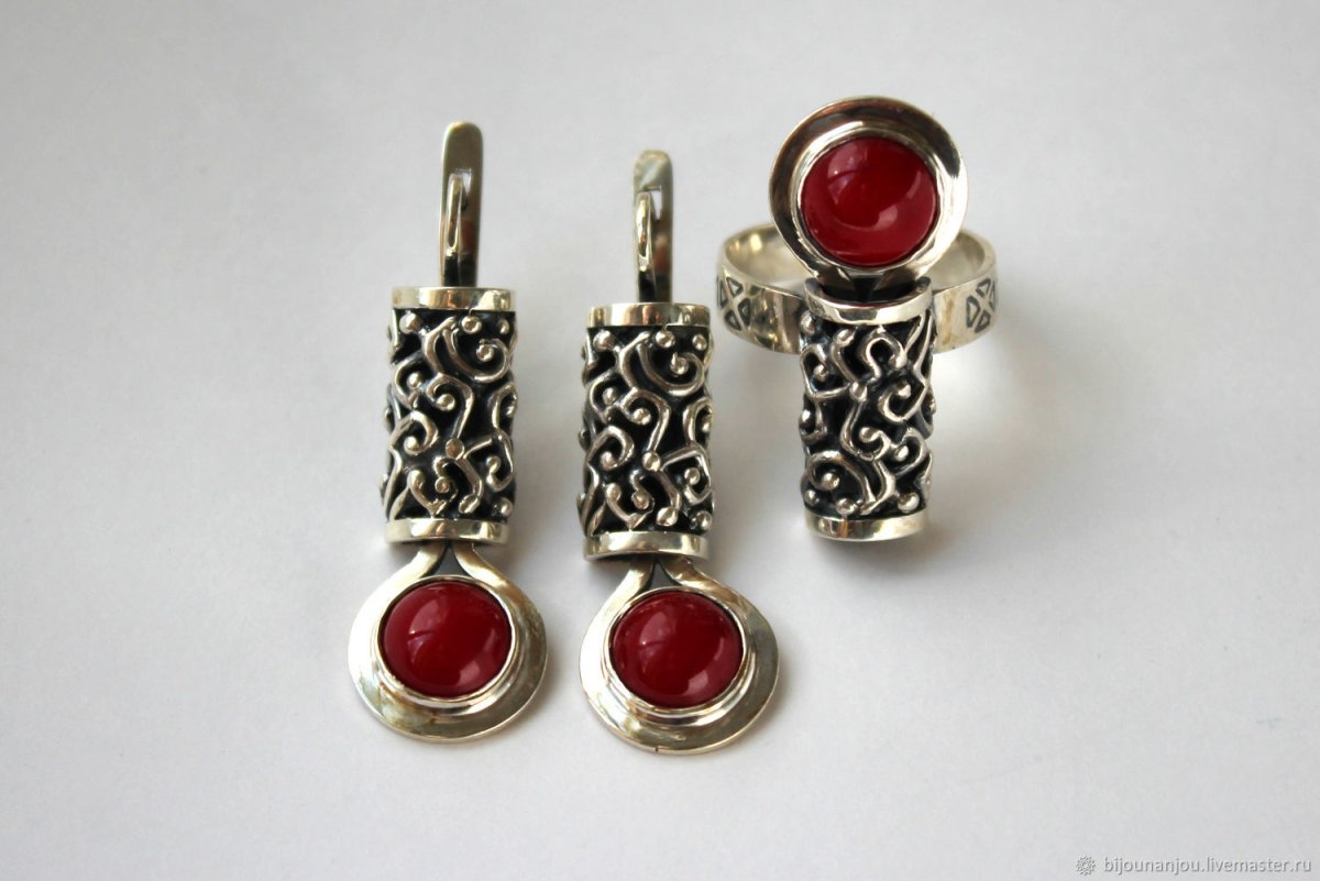 Украшения армянских ювелиров