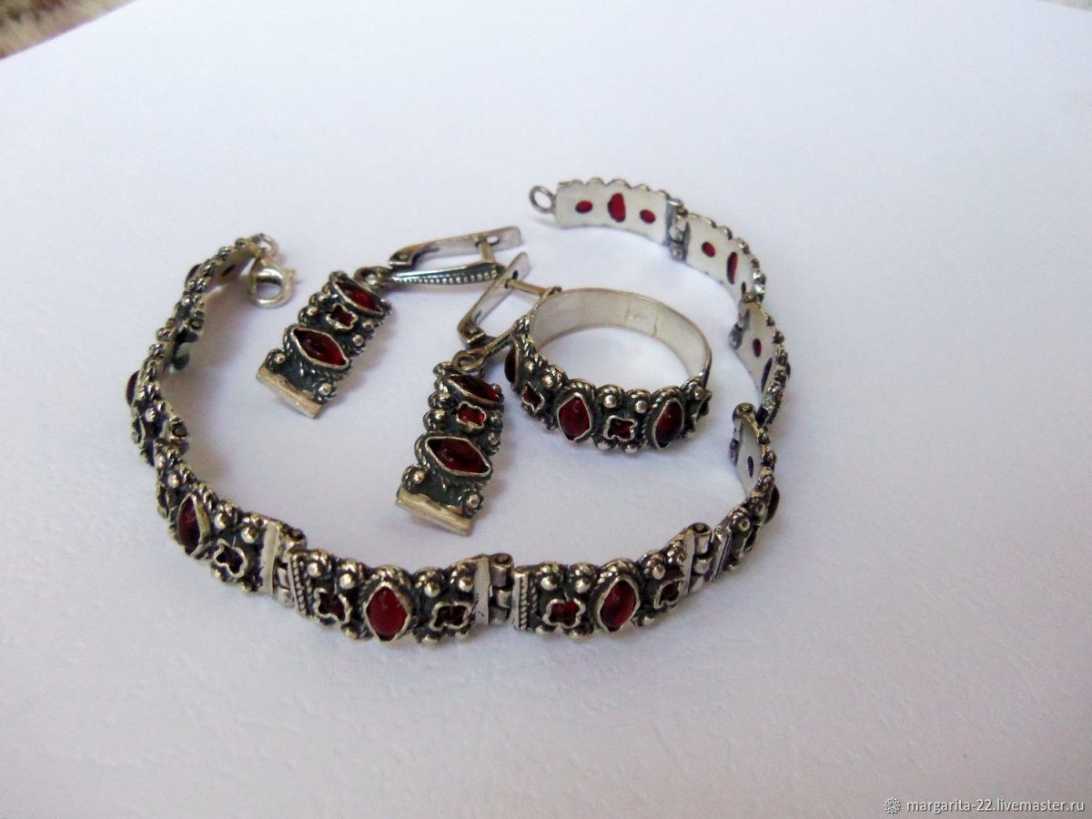 Армянское серебро кольца