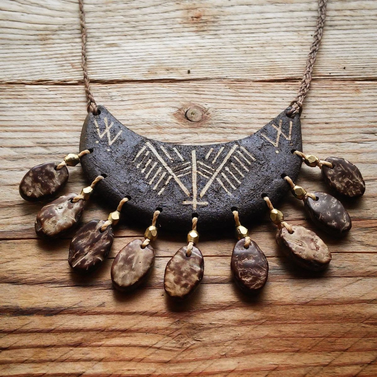 Этнические украшения