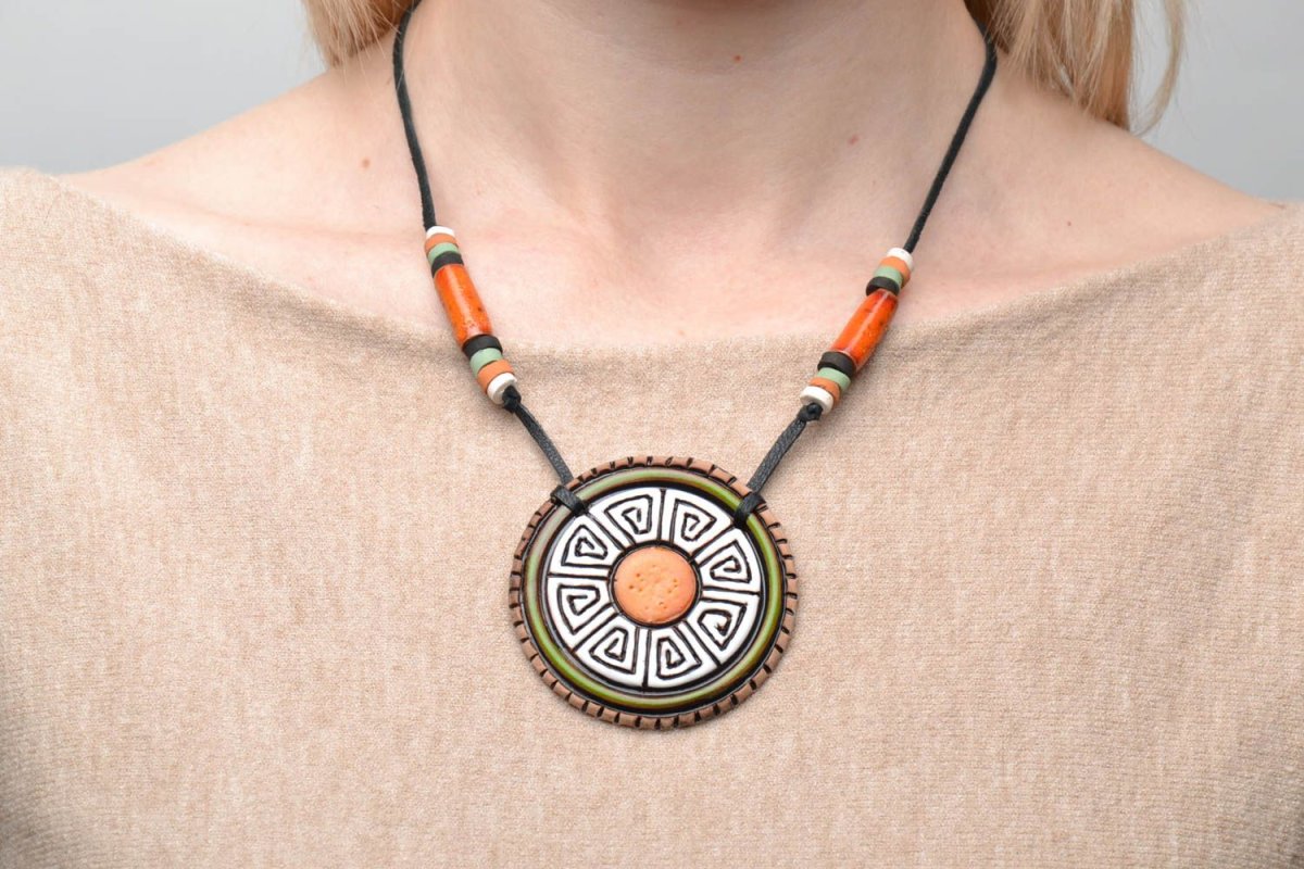 Украшения в стиле этно