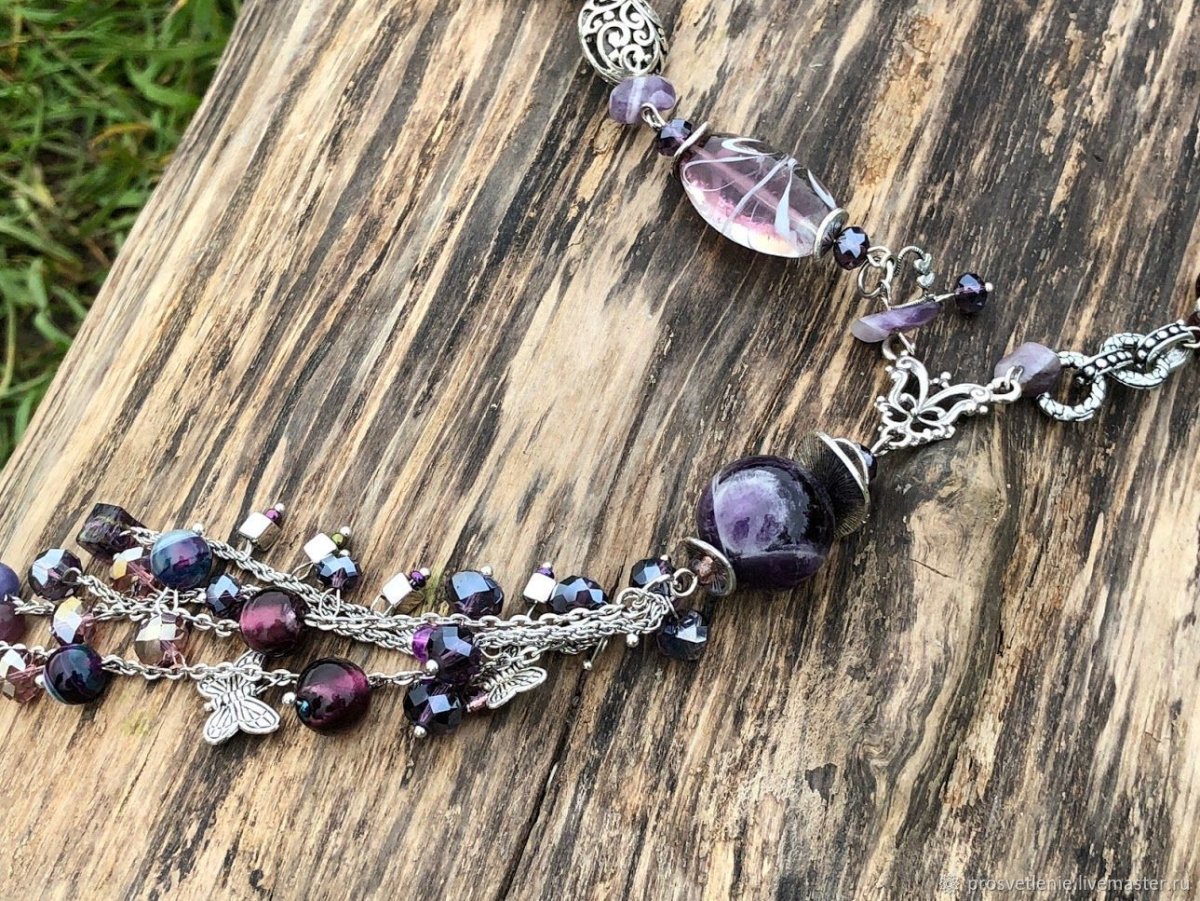 Украшения из натуральных камней