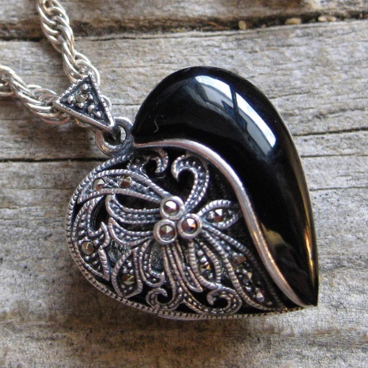 Марказиты в серебре