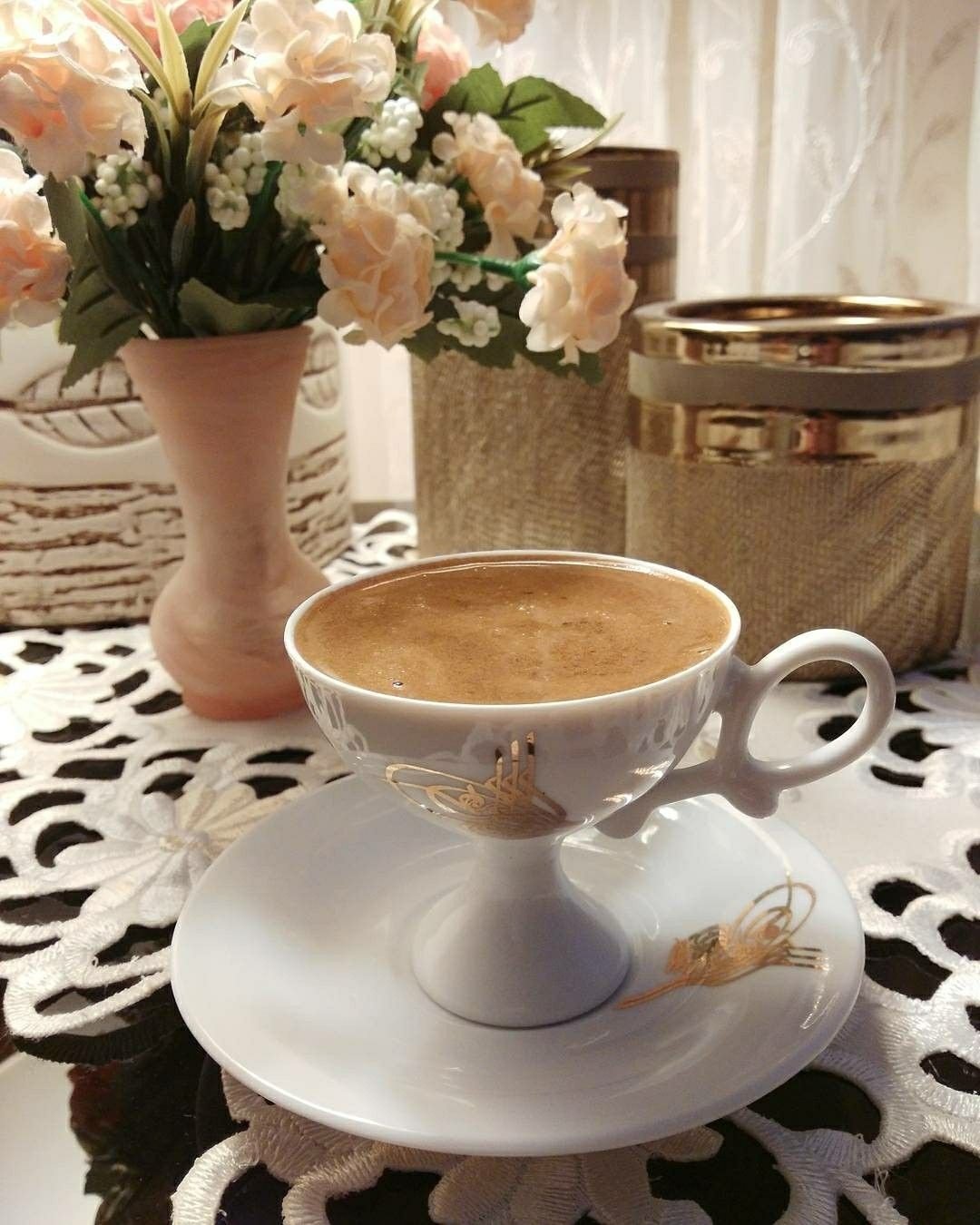 Чашка утреннего кофе