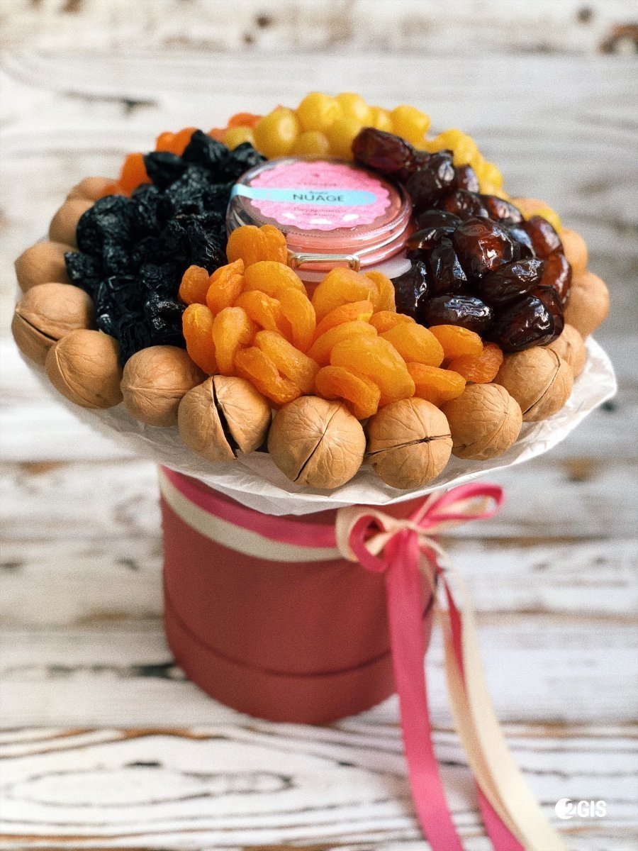 Букет из сухофруктов