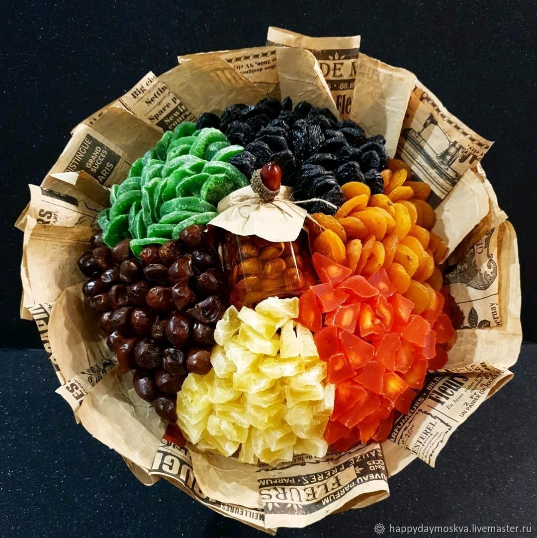 Букет из сухофруктов