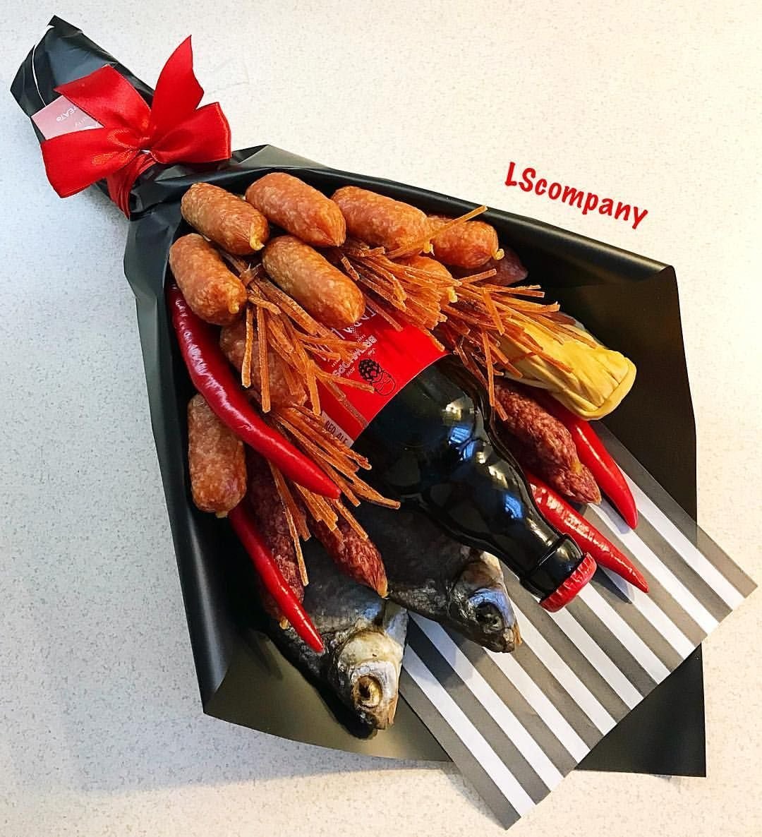 Букет из снеков для мужчин