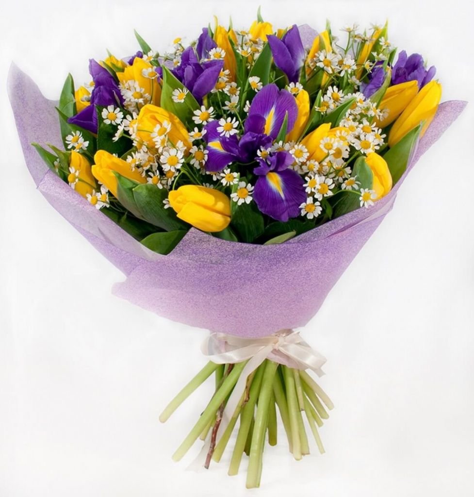 Тюльпаны с ирисами букеты