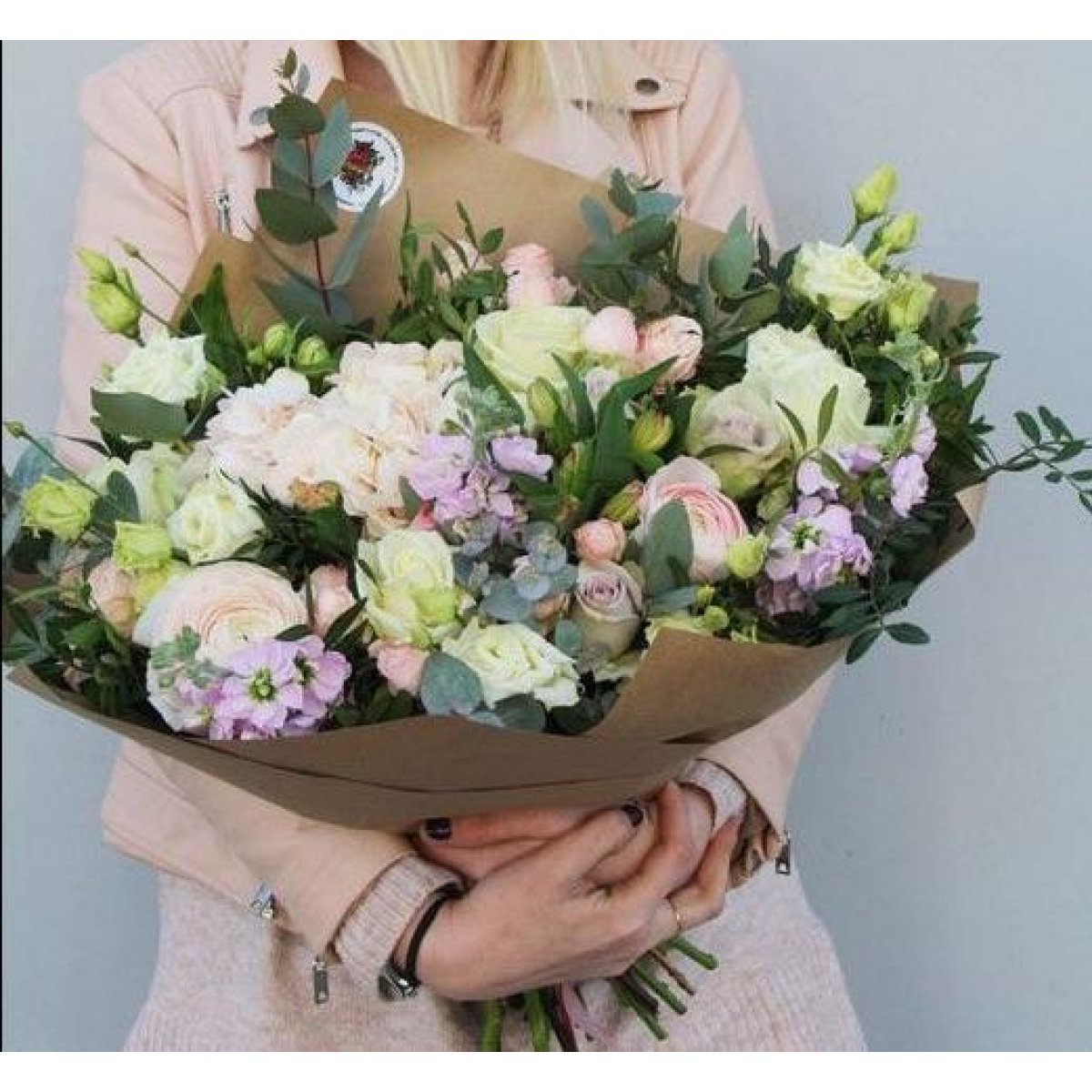 Свадебный букет гортензия и эустома