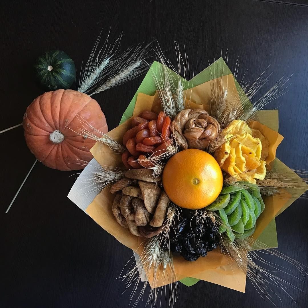 Букет съедобный из сухофруктов