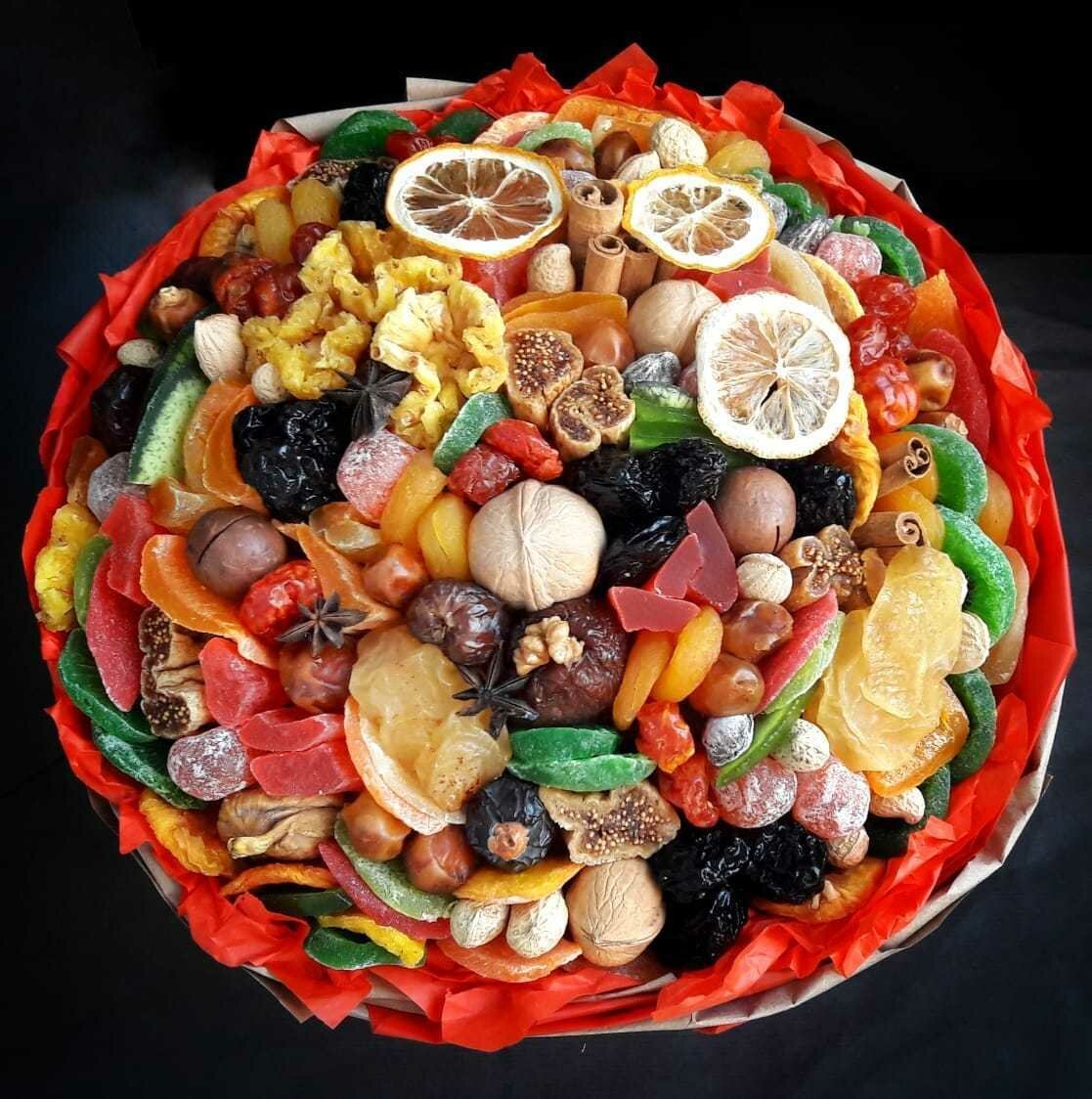 Орехово-сухофруктовые букеты