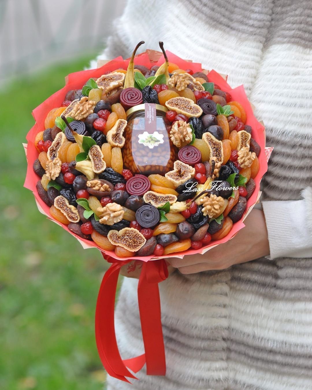 Букет из сухофруктов