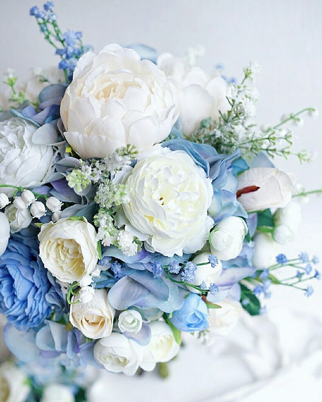 Букет в голубых тонах