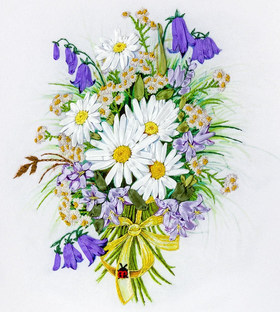 Букет колокольчиков и ромашек