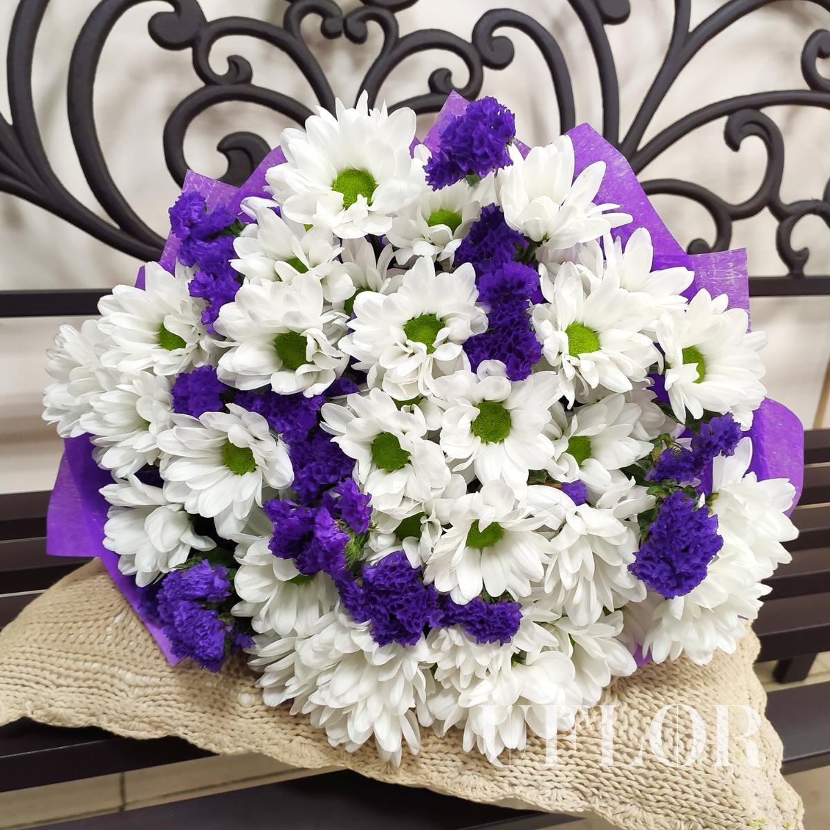 Бюджетные букеты на выпускной