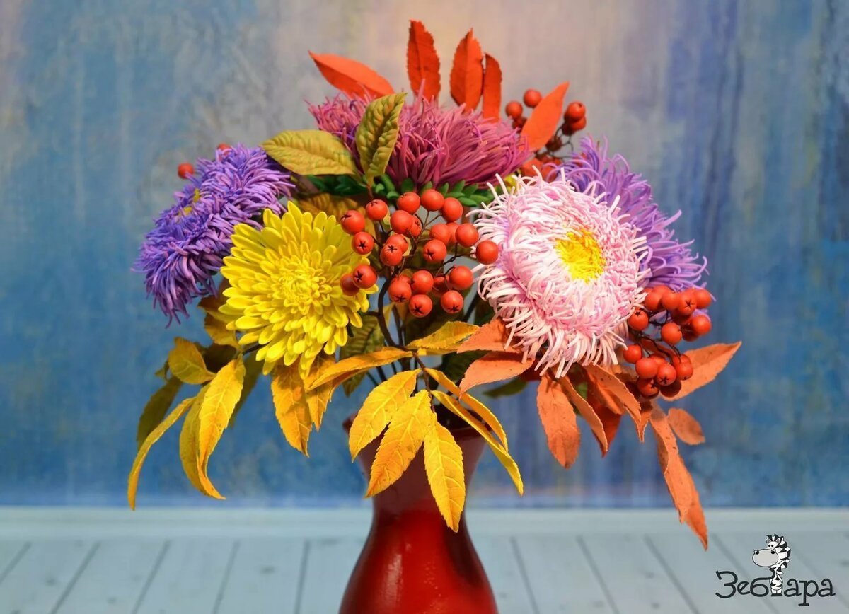 Осенний букет сентябрины астры георгины