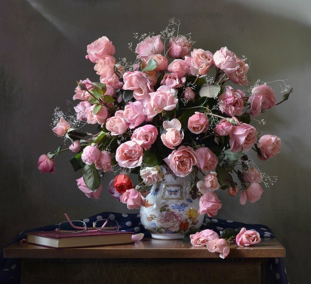 Хруцкий цветы и плоды