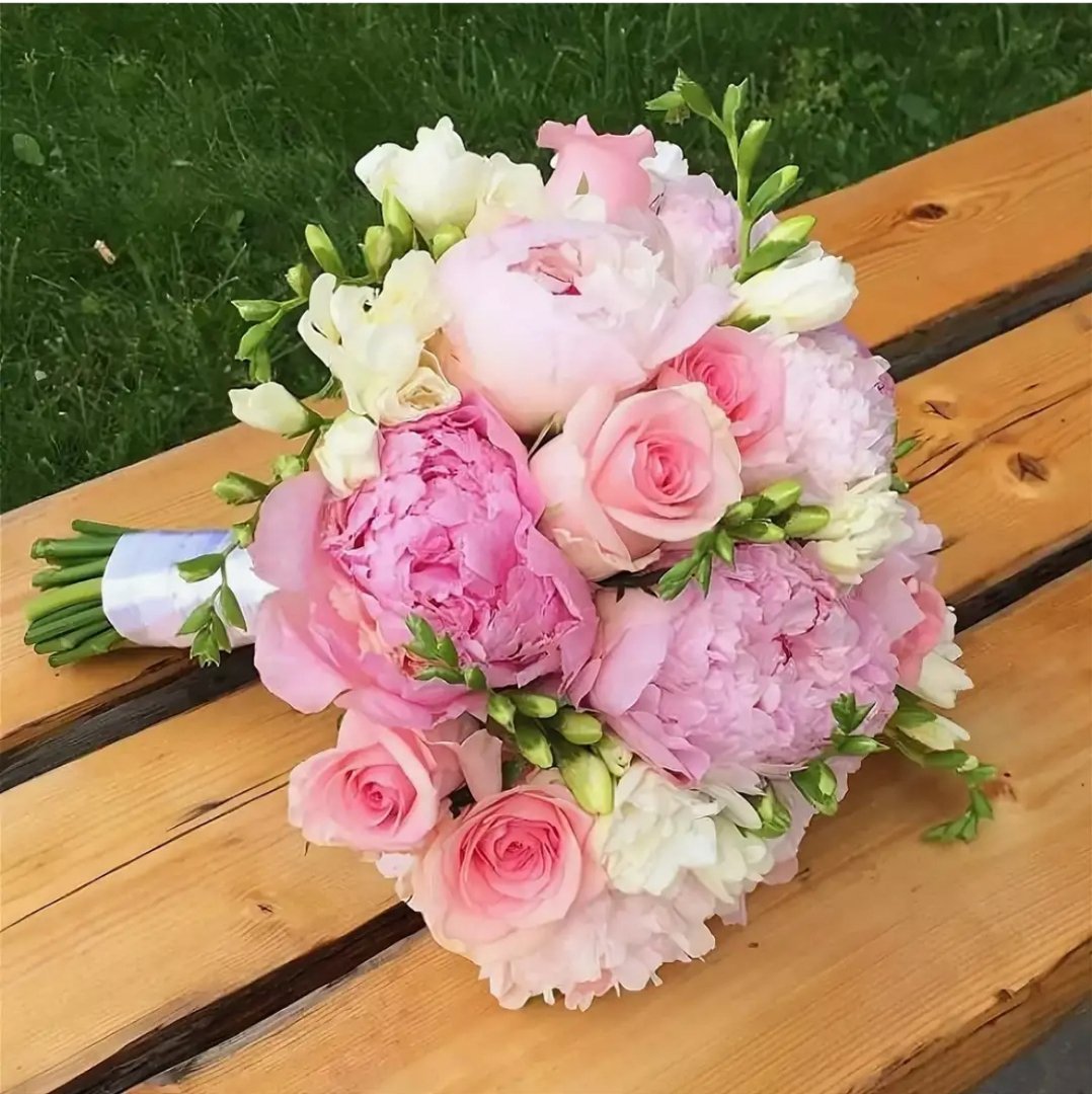 Пионы букет домашний