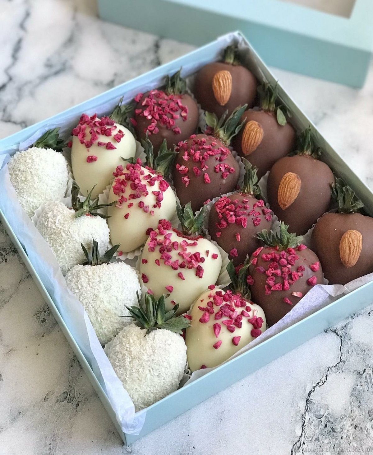 Букет из клубники