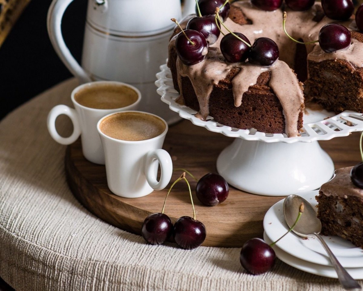 Кофе и пирожное