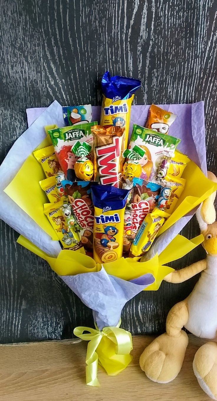 Оригинальный подарок из чипсов