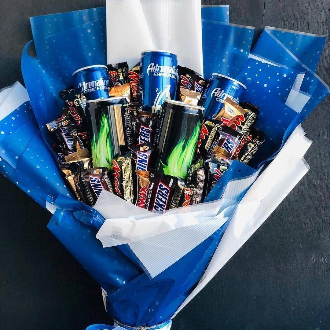 Букет из Энергетиков и шоколадок