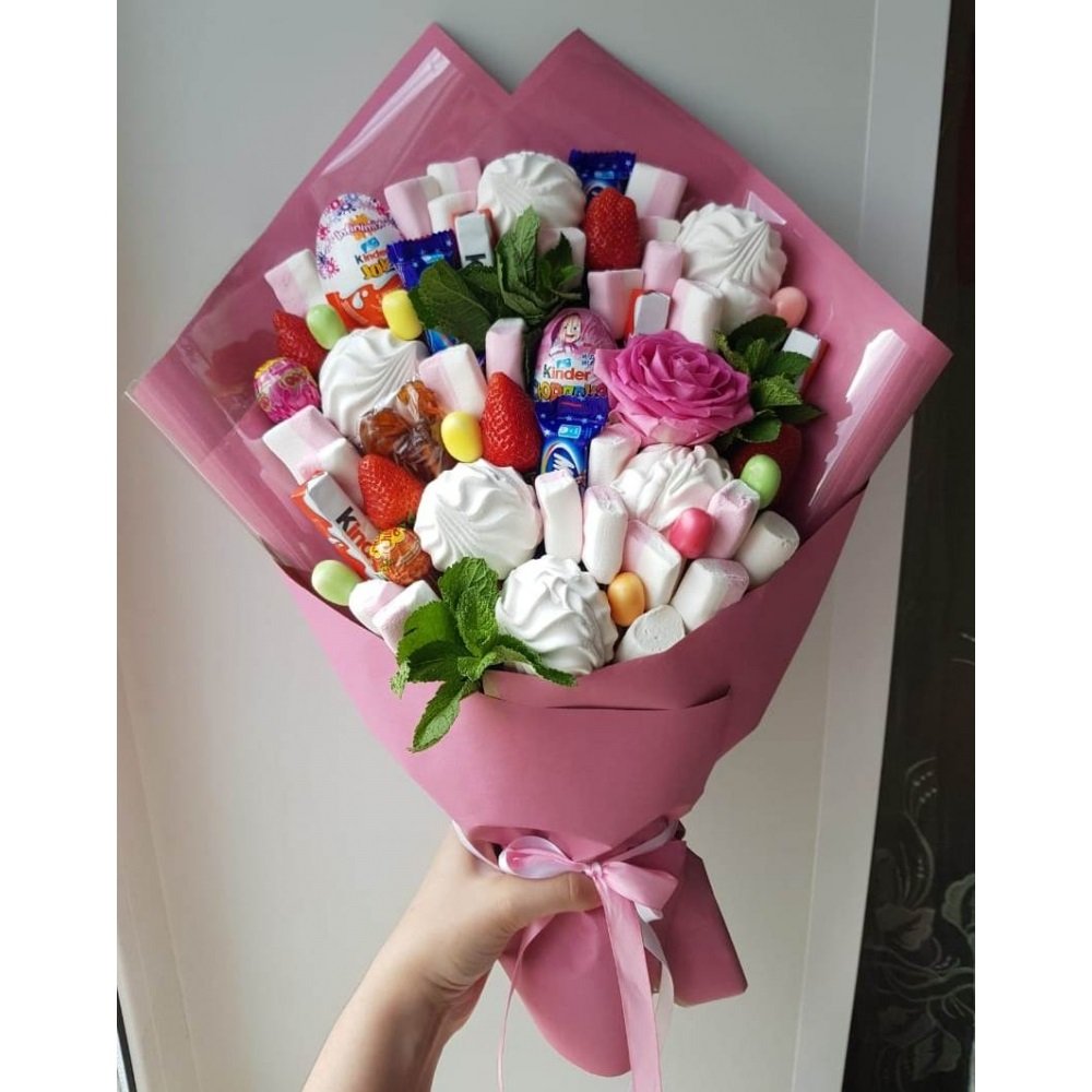 Букет из памперсов