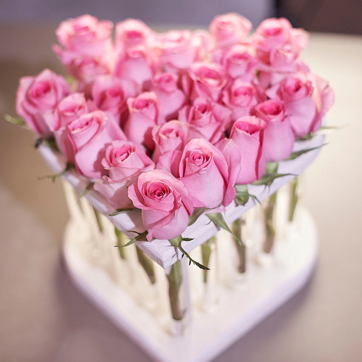 С 18 летием девушке