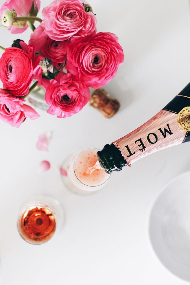 Цветы с шампанским