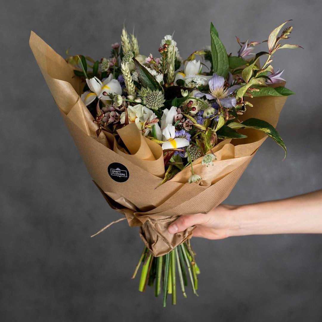 Букет с перьями