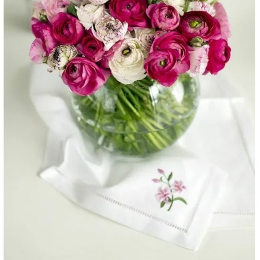 С днём рождения женщине картинки красивые нежные со стихами