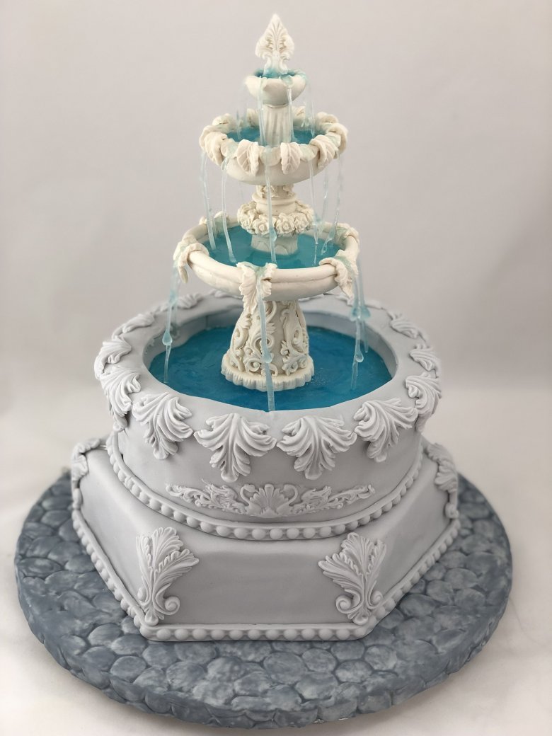 Торт в виде фонтана