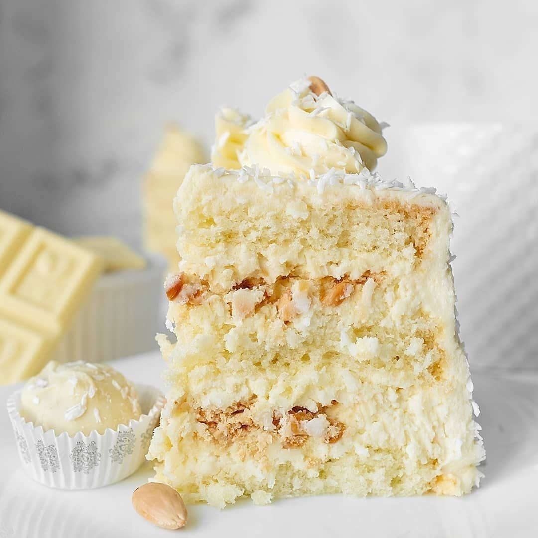 Торт декор Кокос с кокосом