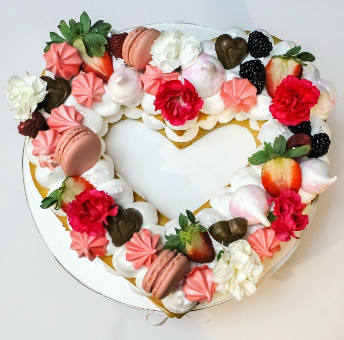 Торт с сердечками