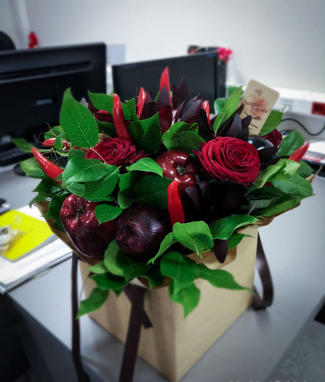 Съедобные букеты для мужчин с пивом и орешками