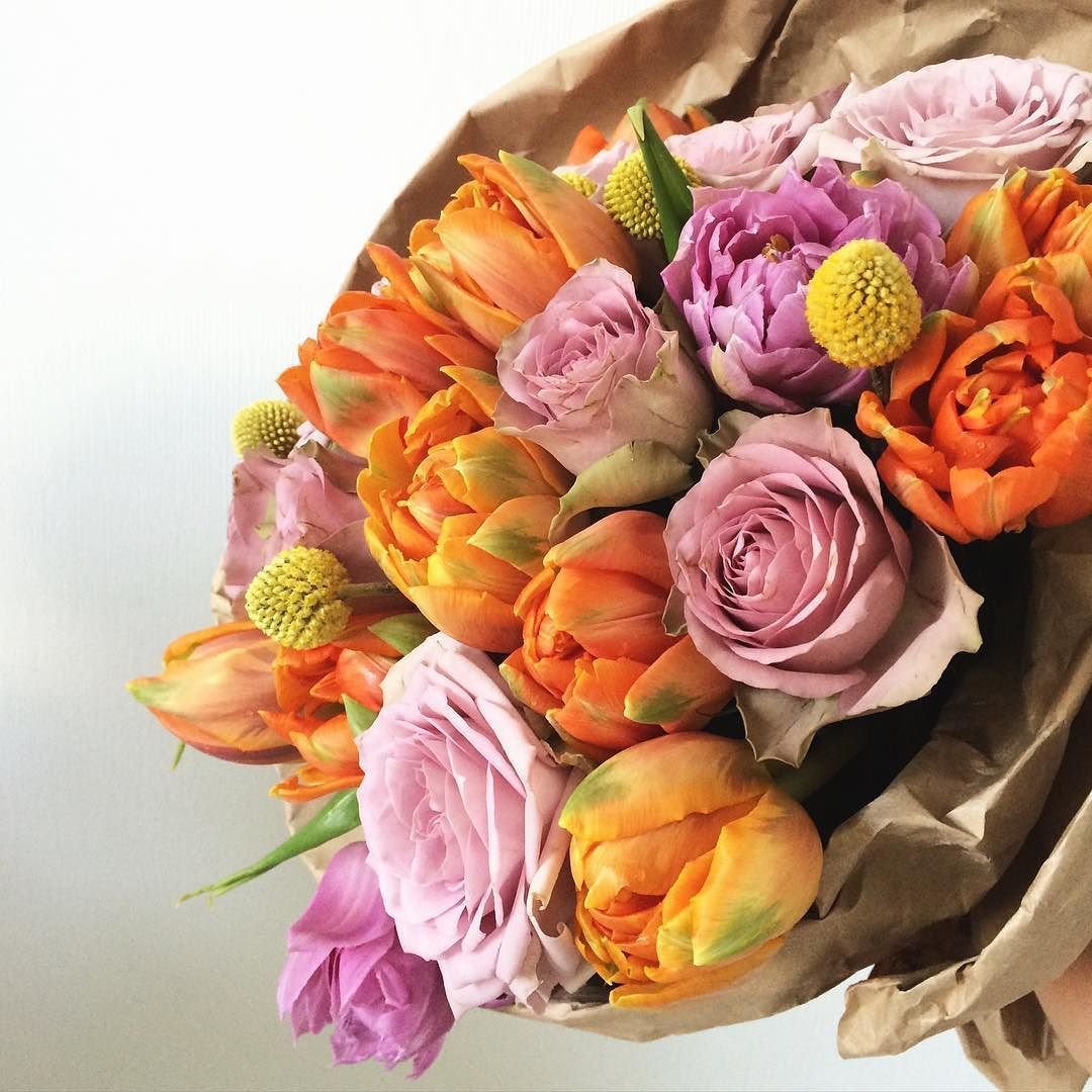 Пионовидные тюльпаны оранжевые