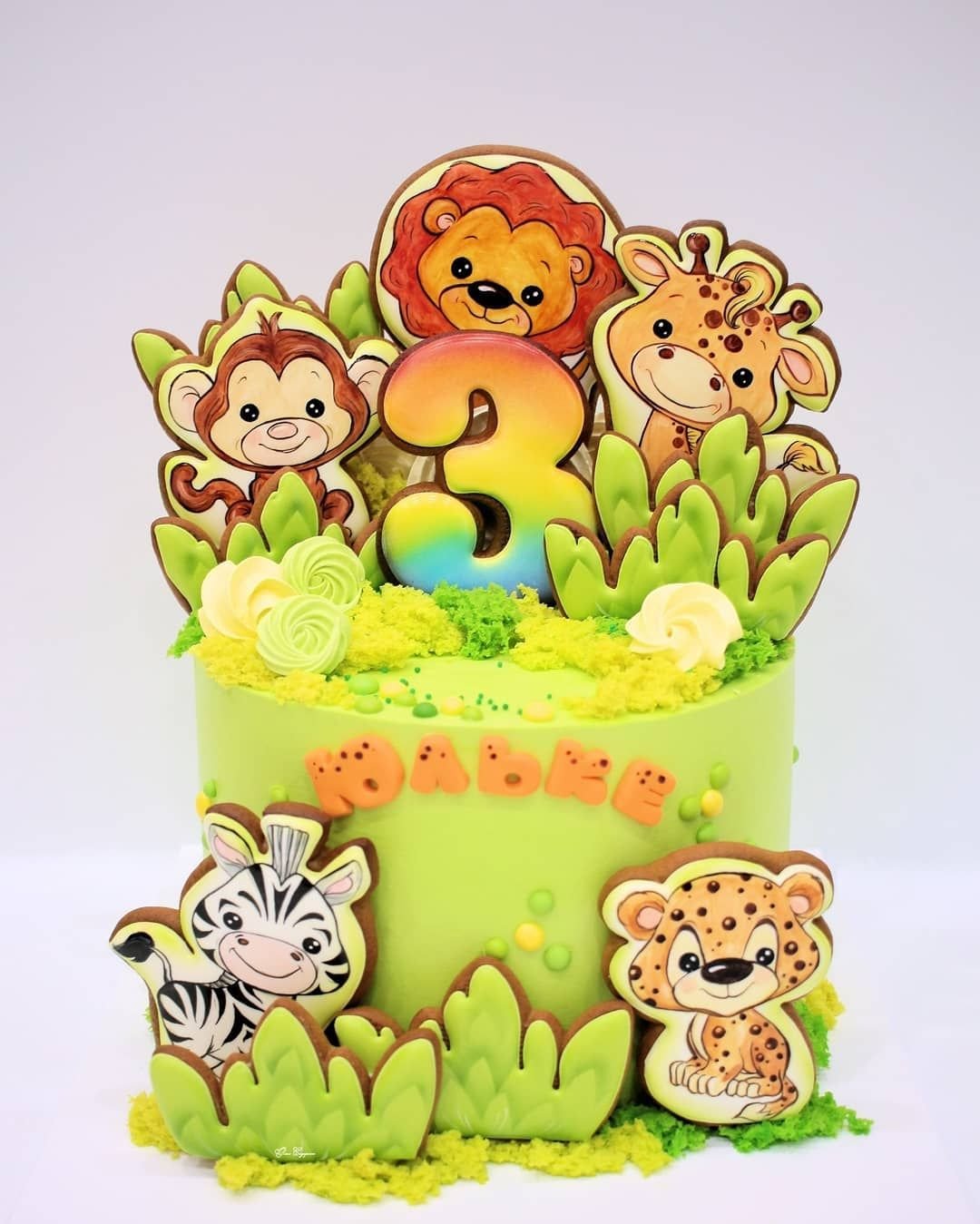 Торт со зверятами