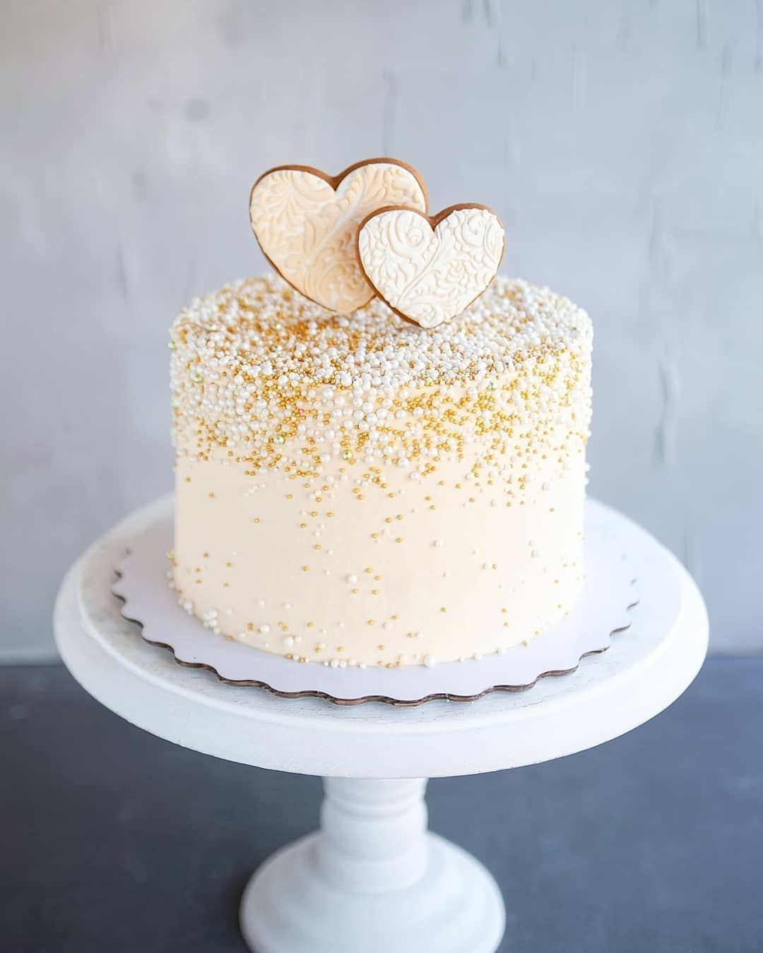 Одна Свадебная ярусная торт