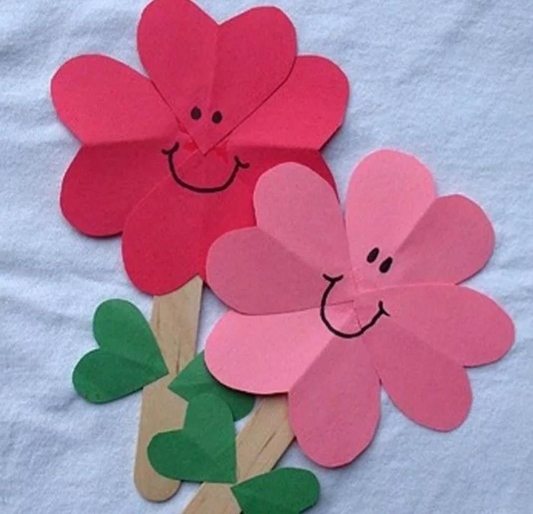 Поделка цветок для малышей