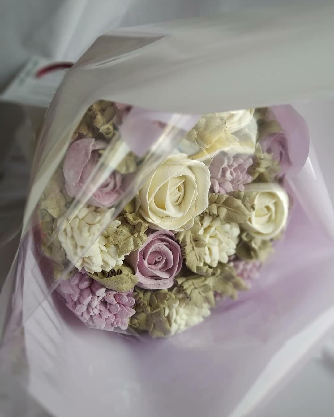 Необычная упаковка цветов