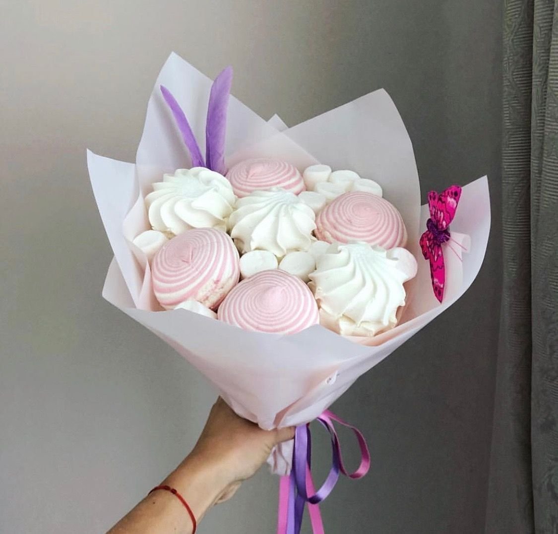 Букет в вафельном рожке из маршмеллоу