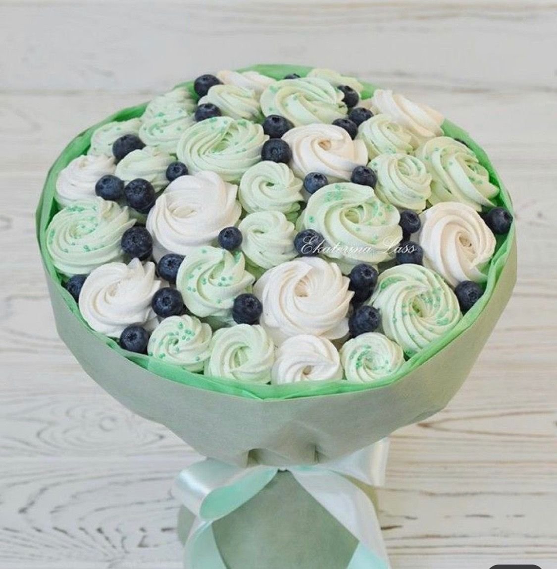 Букет с маршмеллоу и зефиром