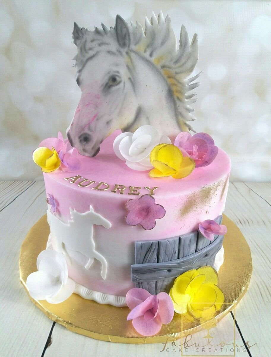 Торт с «лошадкой»