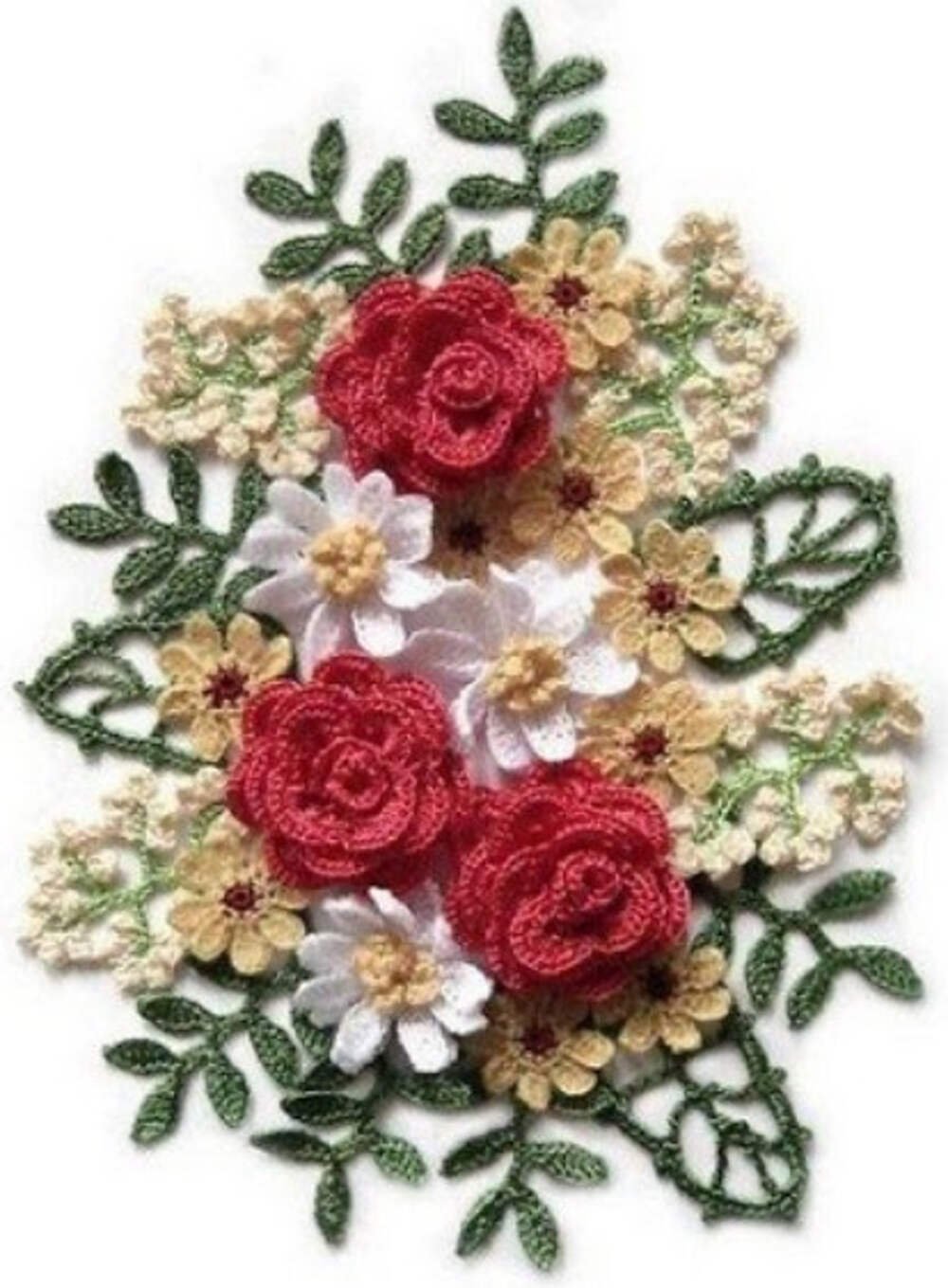 Панно с вязаными цветами